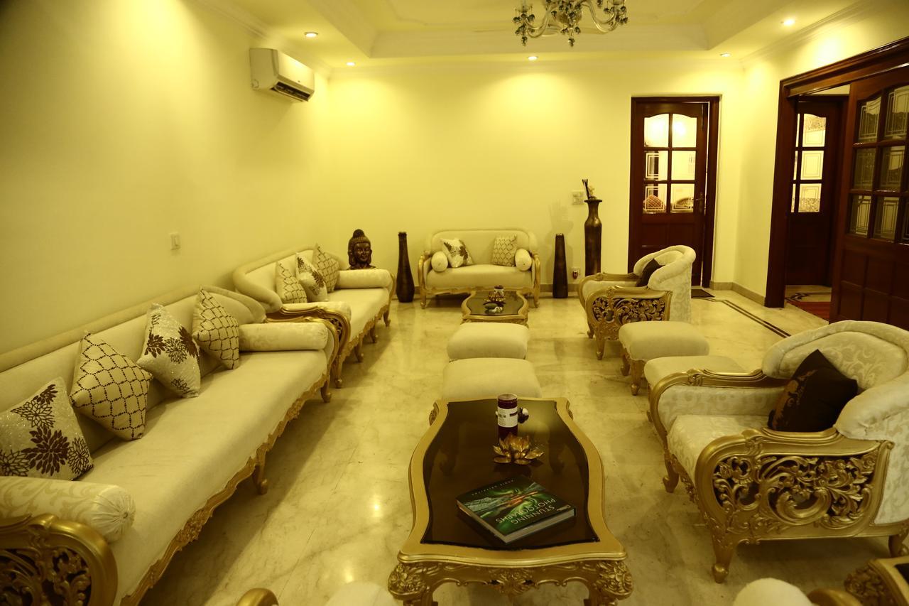 Casa Kuvera Yeni Delhi Dış mekan fotoğraf