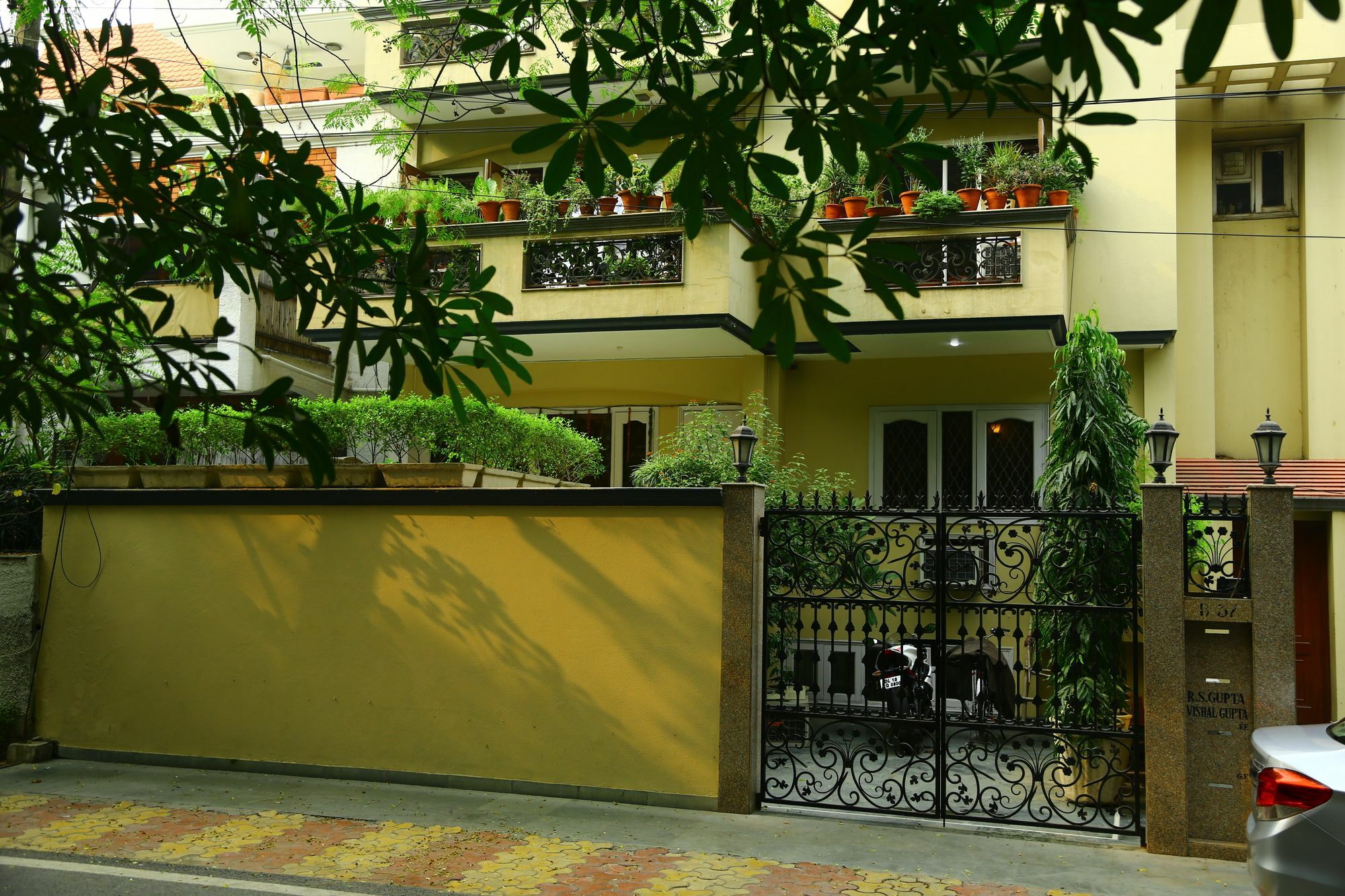 Casa Kuvera Yeni Delhi Dış mekan fotoğraf